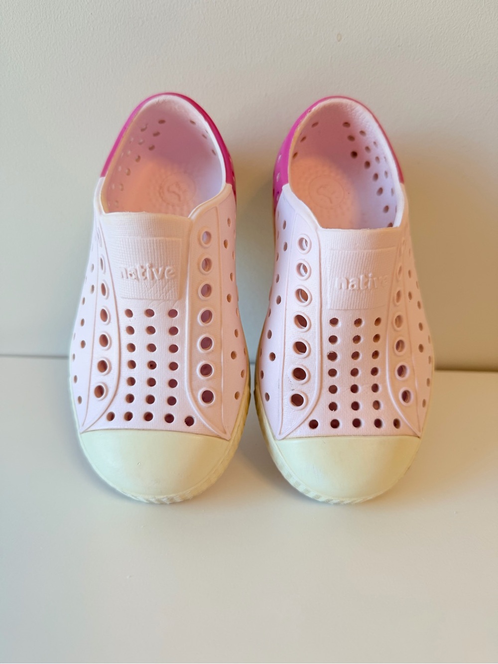 Native Kids Jefferson Water-Friendly Slip-On Shoes - Pink & Cream Size 8C